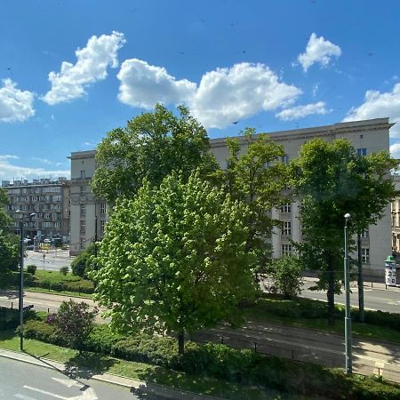 Apartament Czarny Z Jacuzzi Краків Екстер'єр фото