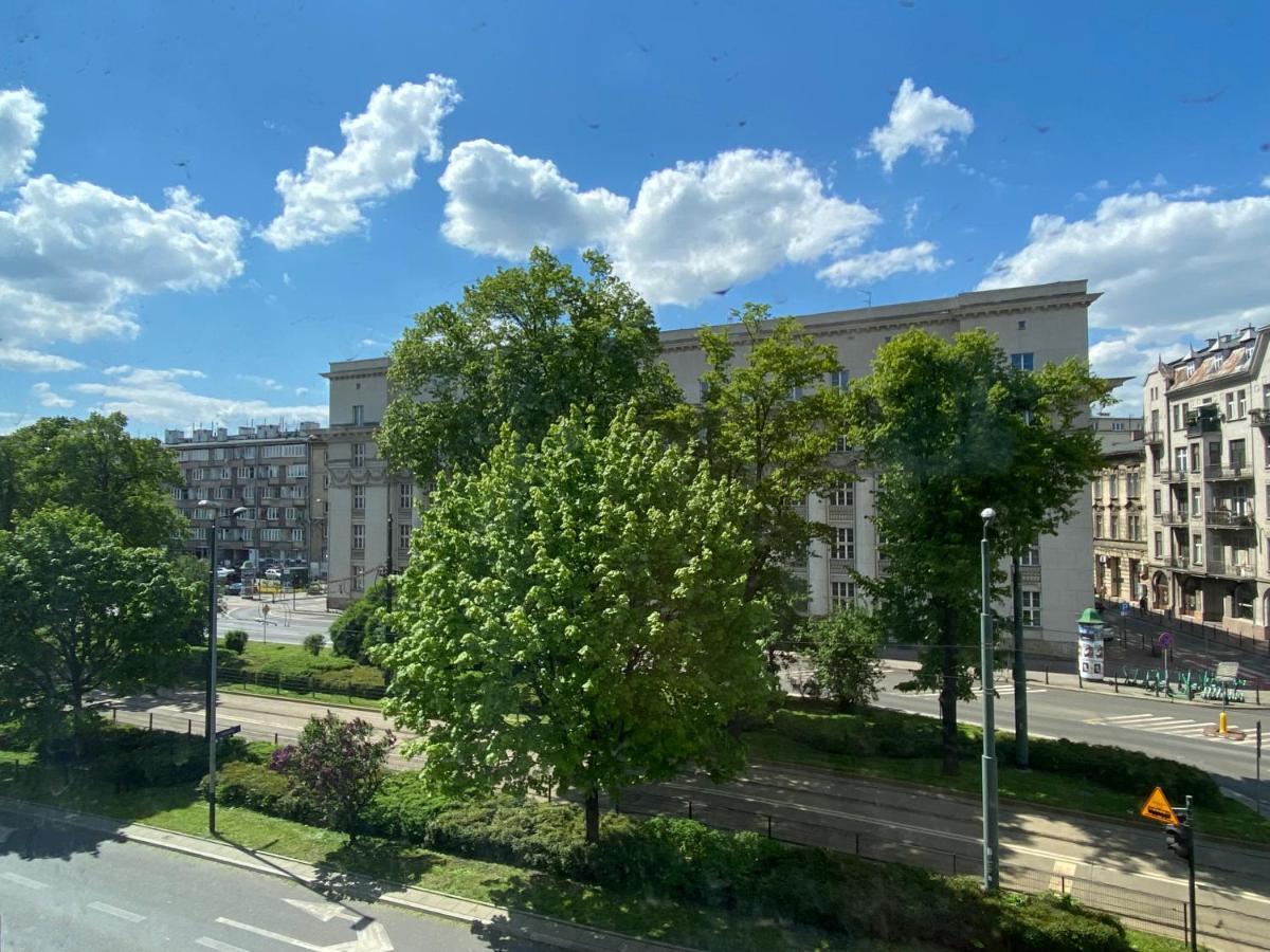 Apartament Czarny Z Jacuzzi Краків Екстер'єр фото
